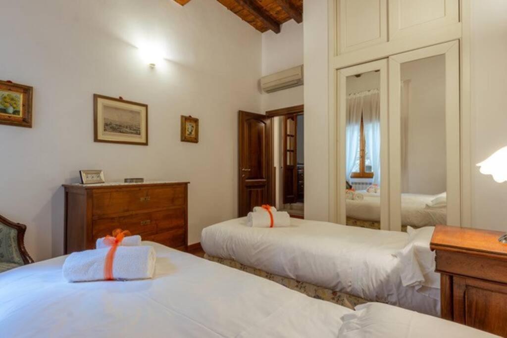 Апартаменты Elegant Ramaglianti Flat -Santo Spirito District Флоренция Экстерьер фото